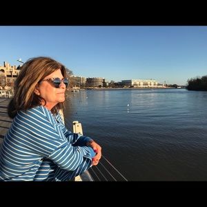 Meet your Posher, Beth